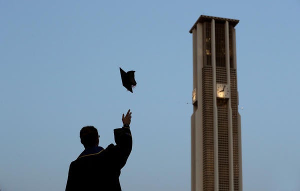 BCOE Commencement Photo by Stan Lin